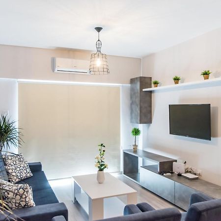 Paradise Promenade Apartment Larnaca Extérieur photo