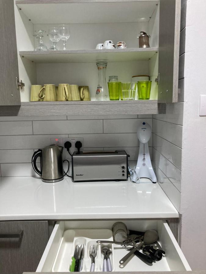 Paradise Promenade Apartment Larnaca Extérieur photo